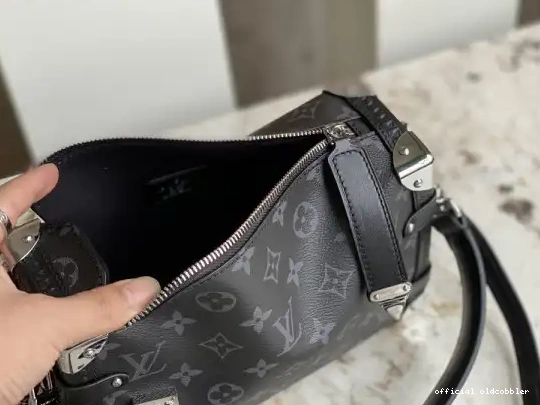 Official oldcobbler VUITTON TRUNK SIDE LOUIS MM 0704